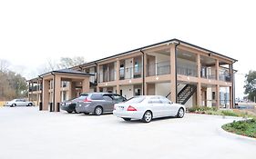 Paradise Inn And Suites Baton Rouge